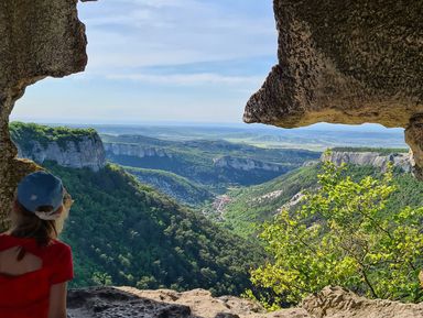 Фото - Экскурсия: "Джип-тур в пещерный город Мангуп-Кале" Фото - Экскурсия: "Джип-тур в пещерный город Мангуп-Кале"