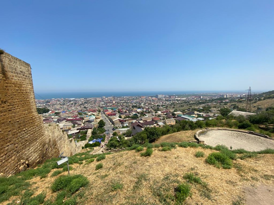 Фото 1 авторского тура - день 2 "Экраноплан «Лунь» и древности Дербента" Фото 1 авторского тура - день 2 "Экраноплан «Лунь» и древности Дербента"
