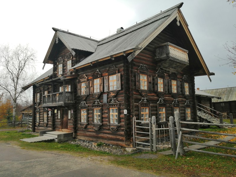 Фото 1 - Экскурсия: "Вепсская земля: каменные карьеры, храм и этномузей"