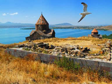 Фото - Экскурсия: "Автобусная экскурсия «Озеро Севан, курорт Дилижан и древние монастыри»" Фото - Экскурсия: "Автобусная экскурсия «Озеро Севан, курорт Дилижан и древние монастыри»"