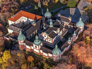 Фото 3 - Экскурсия: "Чудеса Святой Горы и средневековый Карлштейн" Фото 3 - Экскурсия: "Чудеса Святой Горы и средневековый Карлштейн"