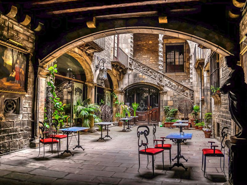 Шоу фламенко, прогулка по Старому городу и тапас-ужин (2/7)