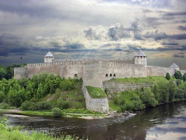 Фото - Экскурсия: "Групповая экскурсия в Ивангород и Гдов" Фото - Экскурсия: "Групповая экскурсия в Ивангород и Гдов"