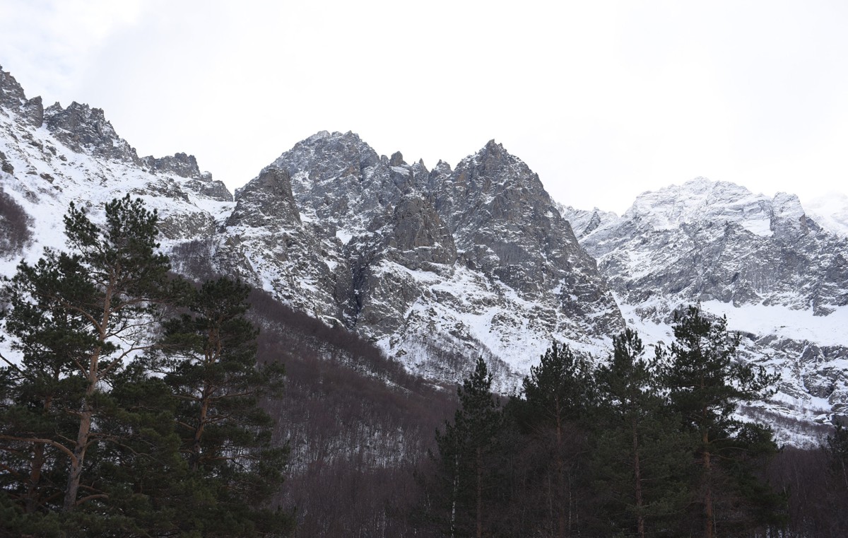 Новогоднее ассорти: ущелья, башни и горячие источники (3/10)