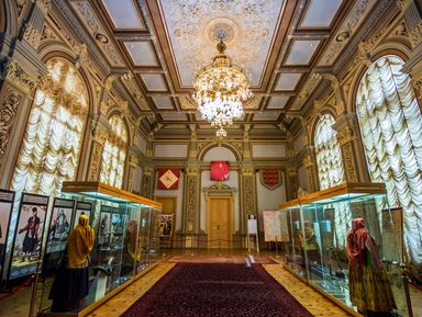 Фото 3 - Экскурсия: "Дворцы и особняки нефтяных магнатов в Баку" Фото 3 - Экскурсия: "Дворцы и особняки нефтяных магнатов в Баку"