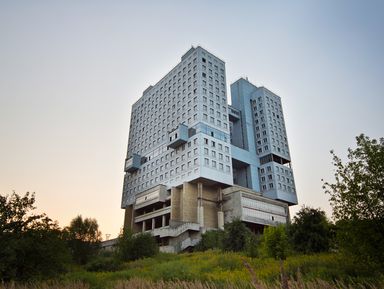 Фото 2 - Экскурсия: "Калининград в компании скульптора и реставратора!" Фото 2 - Экскурсия: "Калининград в компании скульптора и реставратора!"