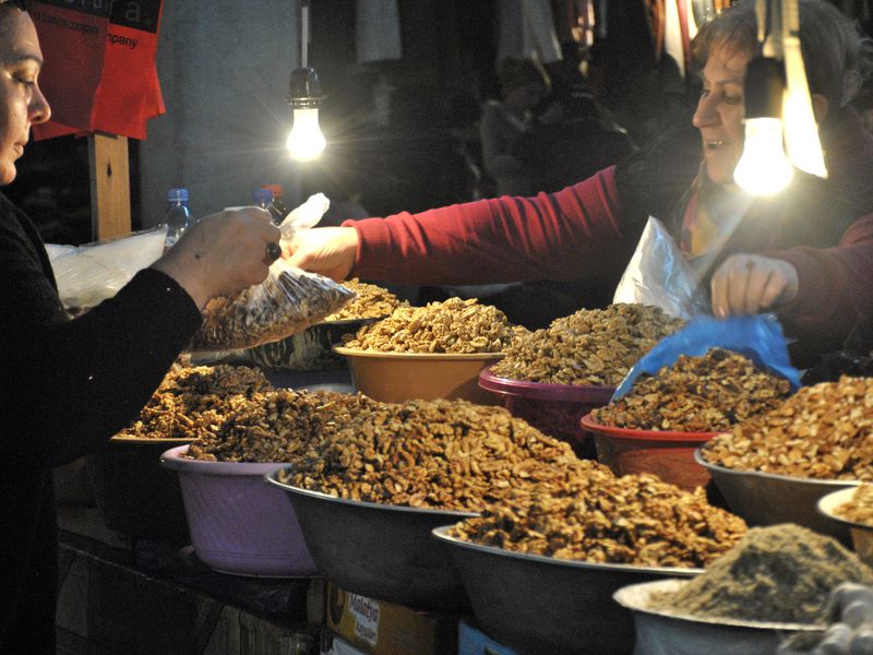 Пойдем на базар за грузинскими вкусностями! (2/25)