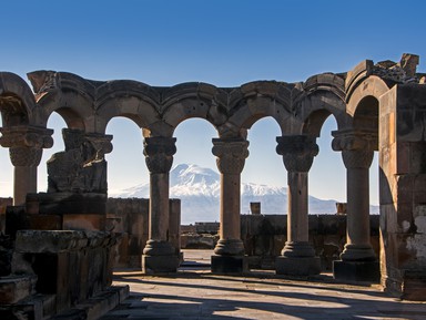 Фото - Экскурсия: "Шесть типов армянских храмов и их тайны" Фото - Экскурсия: "Шесть типов армянских храмов и их тайны"