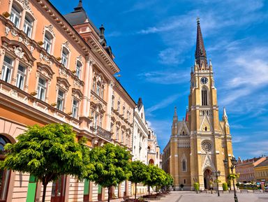 Фото 2 - Экскурсия: "Северная Сербия: Нови-Сад, монастырь Крушедол и Сремски-Карловцы" Фото 2 - Экскурсия: "Северная Сербия: Нови-Сад, монастырь Крушедол и Сремски-Карловцы"