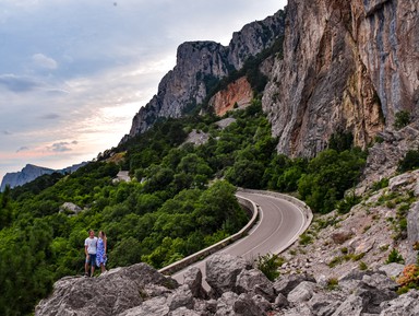 Фото - Экскурсия: "Из Севастополя — на Ай-Петри!" Фото - Экскурсия: "Из Севастополя — на Ай-Петри!"
