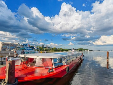 Фото - Экскурсия: "Речная обзорная экскурсия по Волге и Казанке" Фото - Экскурсия: "Речная обзорная экскурсия по Волге и Казанке"