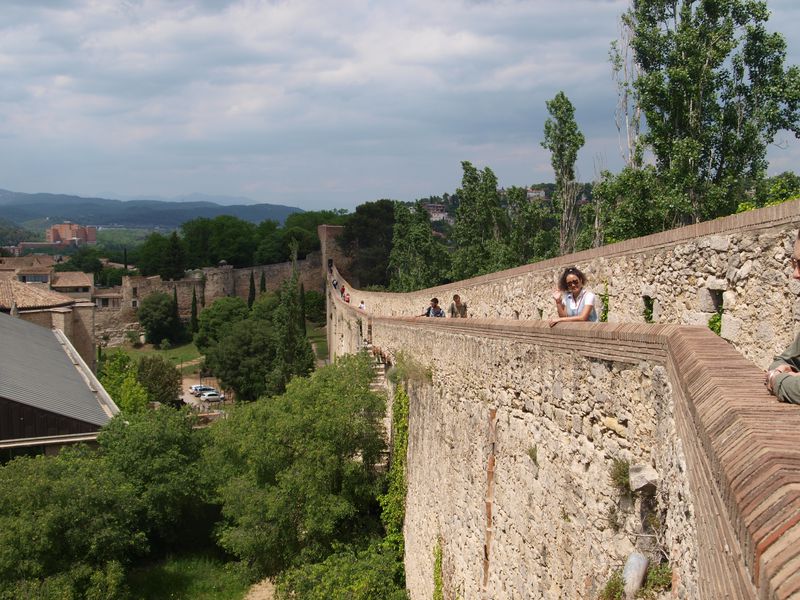 Каталонские крепости: Бесалу, Рупит и Кастельфольит-де-ла-Рока (12/13)