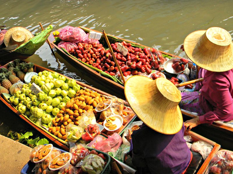 Яркие рынки Бангкока (8/9)