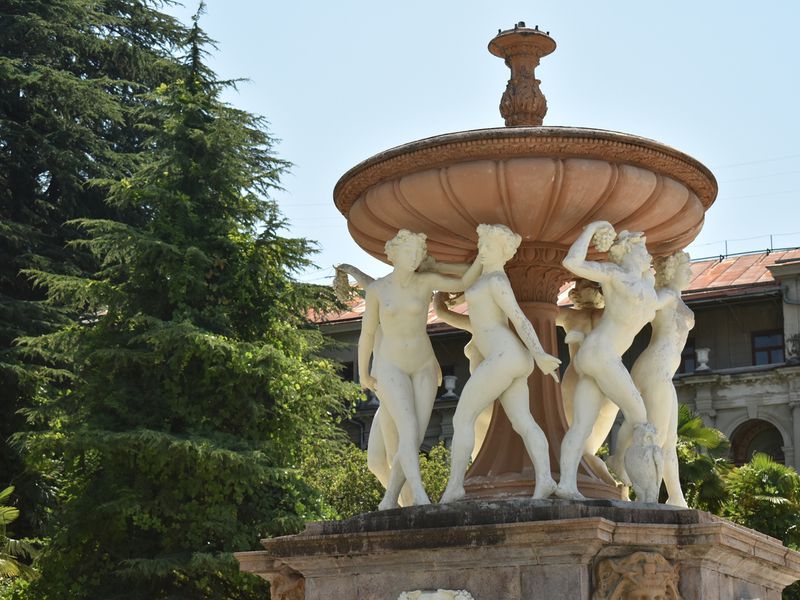 Экскурсия в Таинственный мир советского санатория Сочи (4/10)