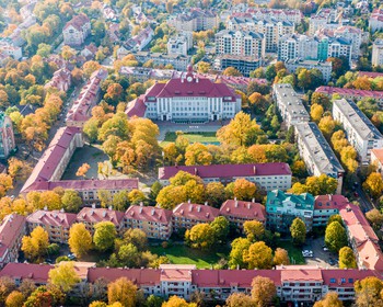 Фото 3 авторского тура - день 2 "Музей Мирового океана, Ратсхоф и Амалиенау, спортивная регата, вечеринка" Фото 3 авторского тура - день 2 "Музей Мирового океана, Ратсхоф и Амалиенау, спортивная регата, вечеринка"