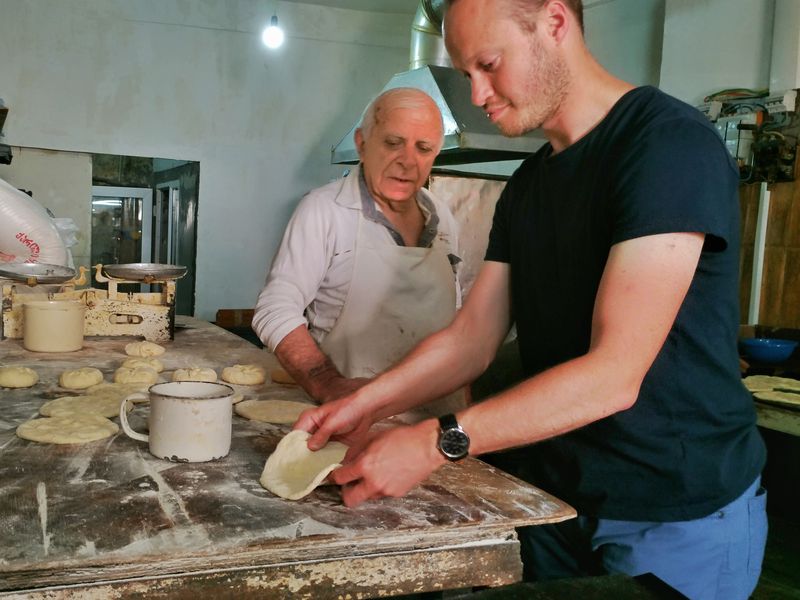 Пойдем на базар за грузинскими вкусностями! (9/25)