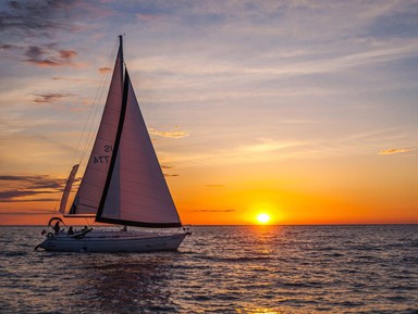 Фото - Экскурсия: "Индивидуальная морская прогулка из Адлера" Фото - Экскурсия: "Индивидуальная морская прогулка из Адлера"