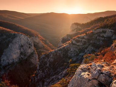 Фото 3 - Экскурсия: "Треккинг по Большому каньону Крыма" Фото 3 - Экскурсия: "Треккинг по Большому каньону Крыма"