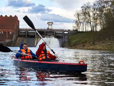Фото 3 - Экскурсия: "Сплав на байдарках и путешествие в Средневековье" Фото 3 - Экскурсия: "Сплав на байдарках и путешествие в Средневековье"