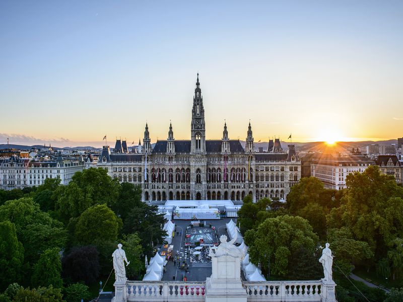 Из Будапешта в имперскую Вену (6/15)