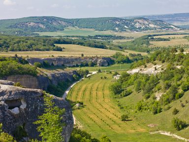 Фото 2 - Экскурсия: "Джип-тур к пещерным городам и монастырям" Фото 2 - Экскурсия: "Джип-тур к пещерным городам и монастырям"