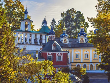 Фото - Экскурсия: "Русь стародавняя: Изборск и Псково-Печерский монастырь" Фото - Экскурсия: "Русь стародавняя: Изборск и Псково-Печерский монастырь"