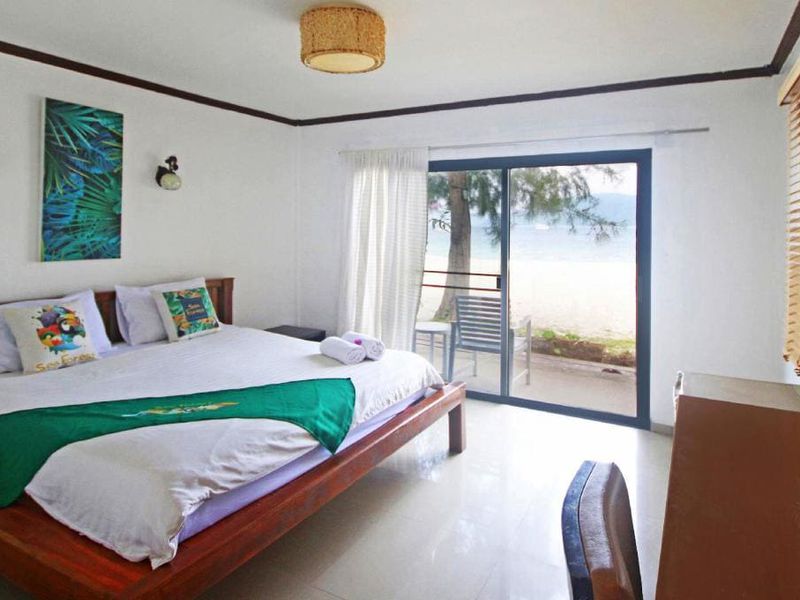 Остров Корал: поездка на два дня (12/12)