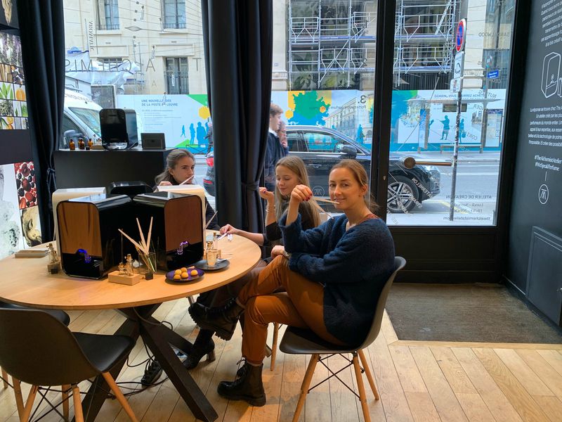 Ваши духи из Парижа: прогулка и мастер-класс (8/11)