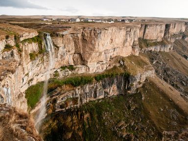 Фото - Экскурсия: "Водопад Тобот: исландские пейзажи Дагестана"