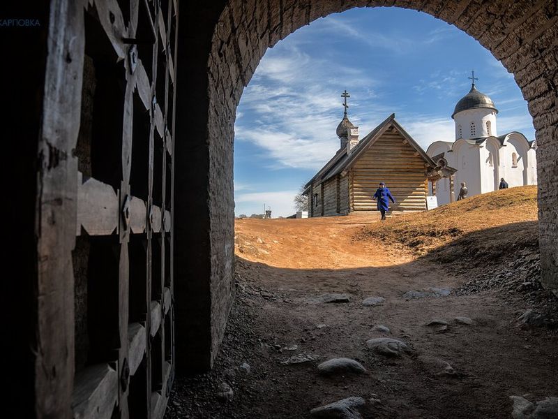 Из Петербурга — в Старую Ладогу и Тихвин (2/10)