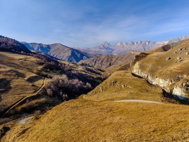 Фото - Экскурсия: "Джип-тур из Железноводска: Чегемские водопады, село Эльтюбю и озеро Гижгит"