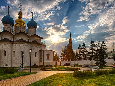 Фото 3 - Экскурсия: "В сказочный Свияжск с историком" Фото 3 - Экскурсия: "В сказочный Свияжск с историком"