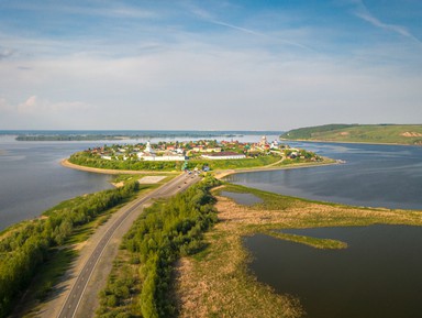 Фото - Экскурсия: "Речная экскурсия в остров-град Свияжск" Фото - Экскурсия: "Речная экскурсия в остров-град Свияжск"