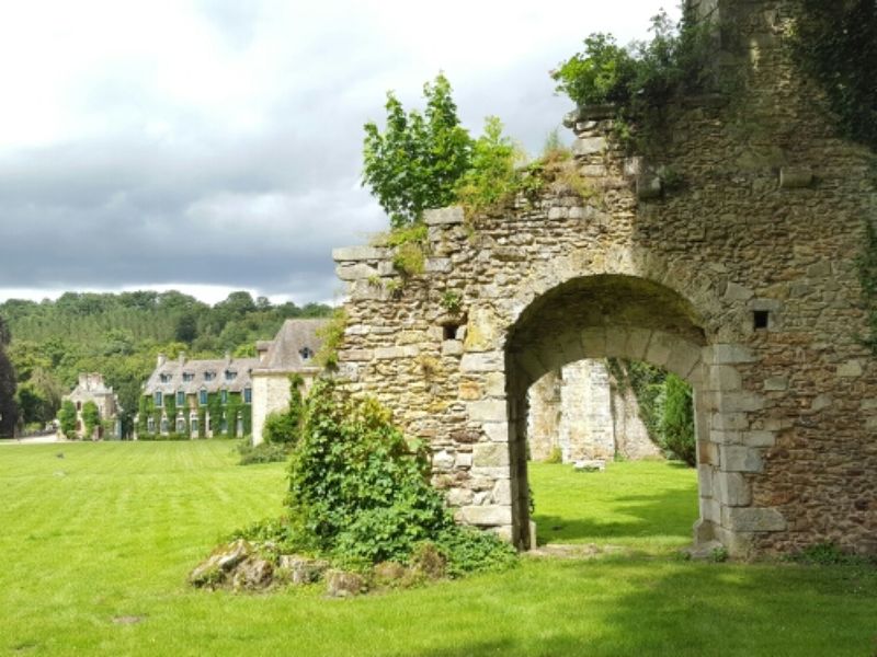 Аббатство Во де Серне - путешествие в мир прекрасного (3/20)