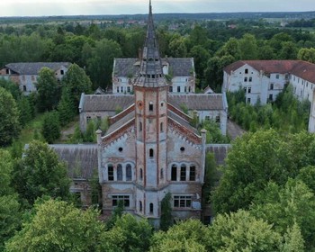 Фото 4 авторского тура - день 4 "Сплав на байдарках и мистика заброшенной психиатрической больницы" Фото 4 авторского тура - день 4 "Сплав на байдарках и мистика заброшенной психиатрической больницы"