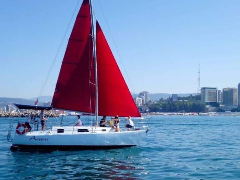 Морская прогулка на частной яхте