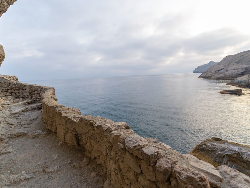 Новый свет крым тропа голицына. Тропа голицына. Тропа голицына судак. Голицынская тропа в крыму. Тропа голицына.