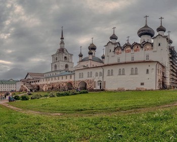 Фото 2 авторского тура - день 2 "Кремль, Секирная гора, Красное озеро, скиты" Фото 2 авторского тура - день 2 "Кремль, Секирная гора, Красное озеро, скиты"