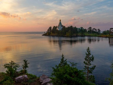 Фото 3 - Экскурсия: "Водная прогулка на остров Валаам и Ладожские шхеры" Фото 3 - Экскурсия: "Водная прогулка на остров Валаам и Ладожские шхеры"