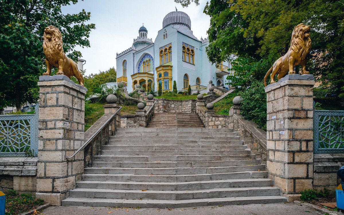 Фото 1 - Экскурсия: "Трансфер из аэропорта в Кисловодск + экскурсия по Железноводску"