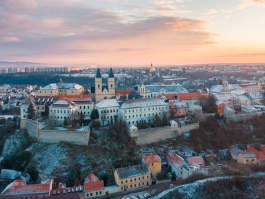 Фото - Экскурсия: "Секешфехервар, Веспрем, Бадачоньтомай: города королей, королев и вина"