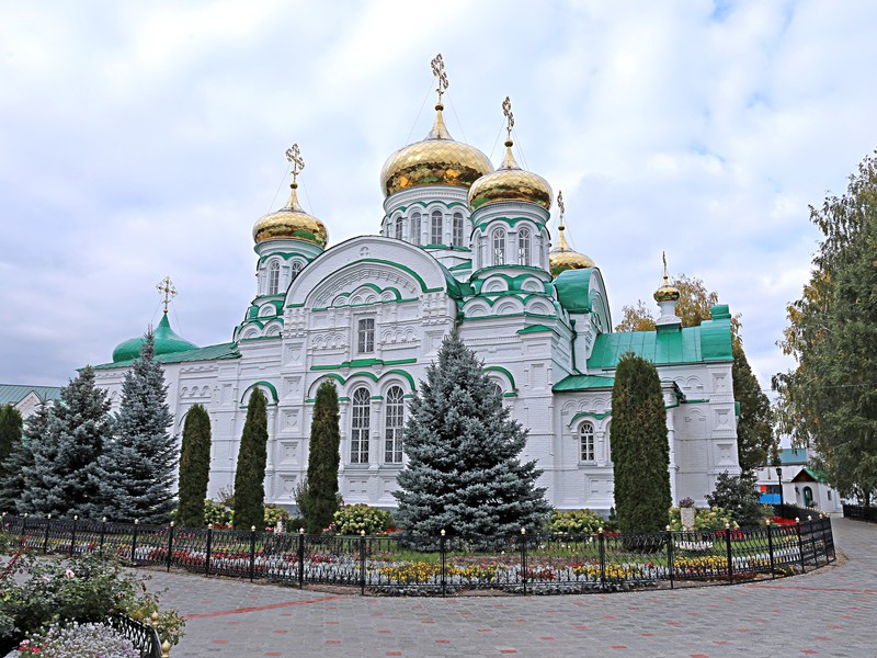 Фото 1 - Экскурсия: "Раифский монастырь и Храм всех религий" Фото 1 - Экскурсия: "Раифский монастырь и Храм всех религий"