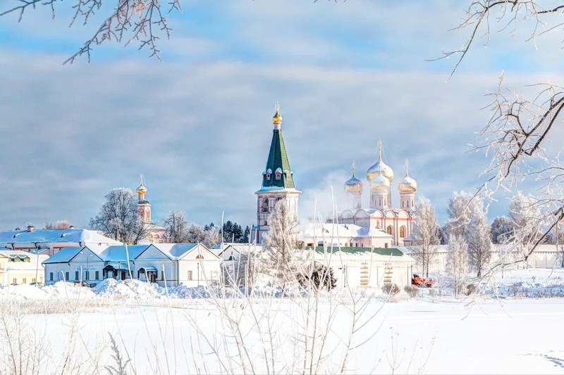 Фото авторского тура 4 "От Валдая до Великого Новгорода: новогоднее путешествие по древним городам" Фото авторского тура 4 "От Валдая до Великого Новгорода: новогоднее путешествие по древним городам"