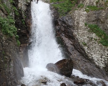 Фото 3 авторского тура - день 1 "Кара-Кёль, водопад Шумка, п. Домбай" Фото 3 авторского тура - день 1 "Кара-Кёль, водопад Шумка, п. Домбай"