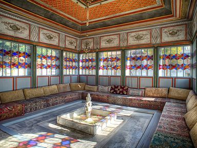 Фото 3 - Экскурсия: "Древние храмы и крымские ханы" Фото 3 - Экскурсия: "Древние храмы и крымские ханы"