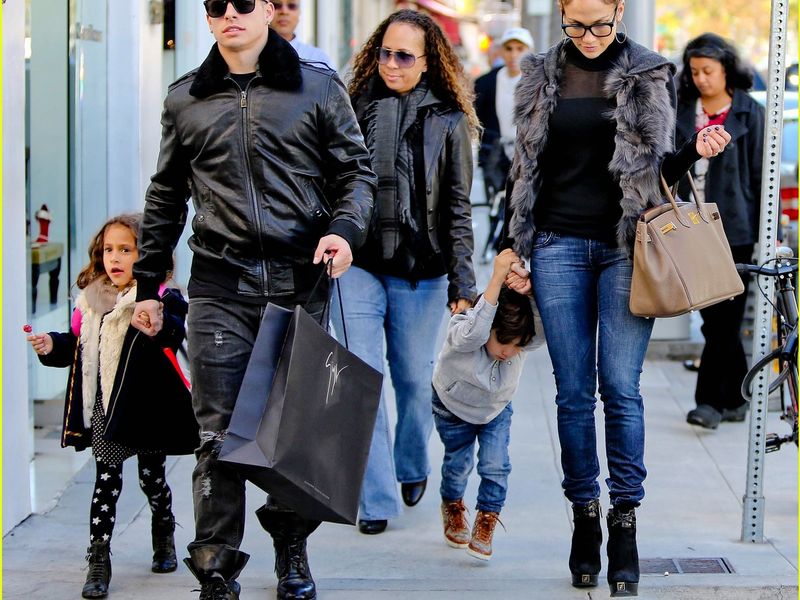 Шоппинг-терапия (4/6)