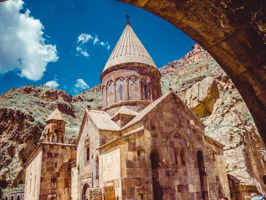 Фото 2 - Экскурсия: "Гарни, Гегард, Симфония камней и конная прогулка" Фото 2 - Экскурсия: "Гарни, Гегард, Симфония камней и конная прогулка"