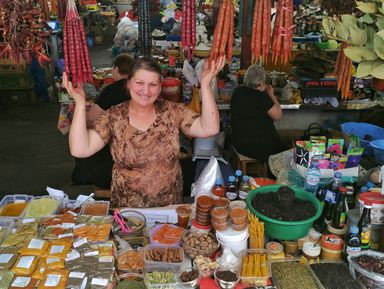 Фото - Экскурсия: "Пойдем на базар за грузинскими вкусностями!"