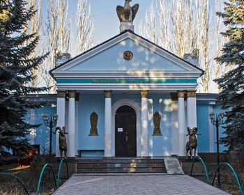 Фото 3 авторского тура - день 9 "Катание на каяках по Иссык-Кулю, купание в источниках в ущелье Ак-Суу" Фото 3 авторского тура - день 9 "Катание на каяках по Иссык-Кулю, купание в источниках в ущелье Ак-Суу"