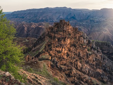 Фото 3 - Экскурсия: "Призрачный аул Гамсутль и Чохские террасы" Фото 3 - Экскурсия: "Призрачный аул Гамсутль и Чохские террасы"
